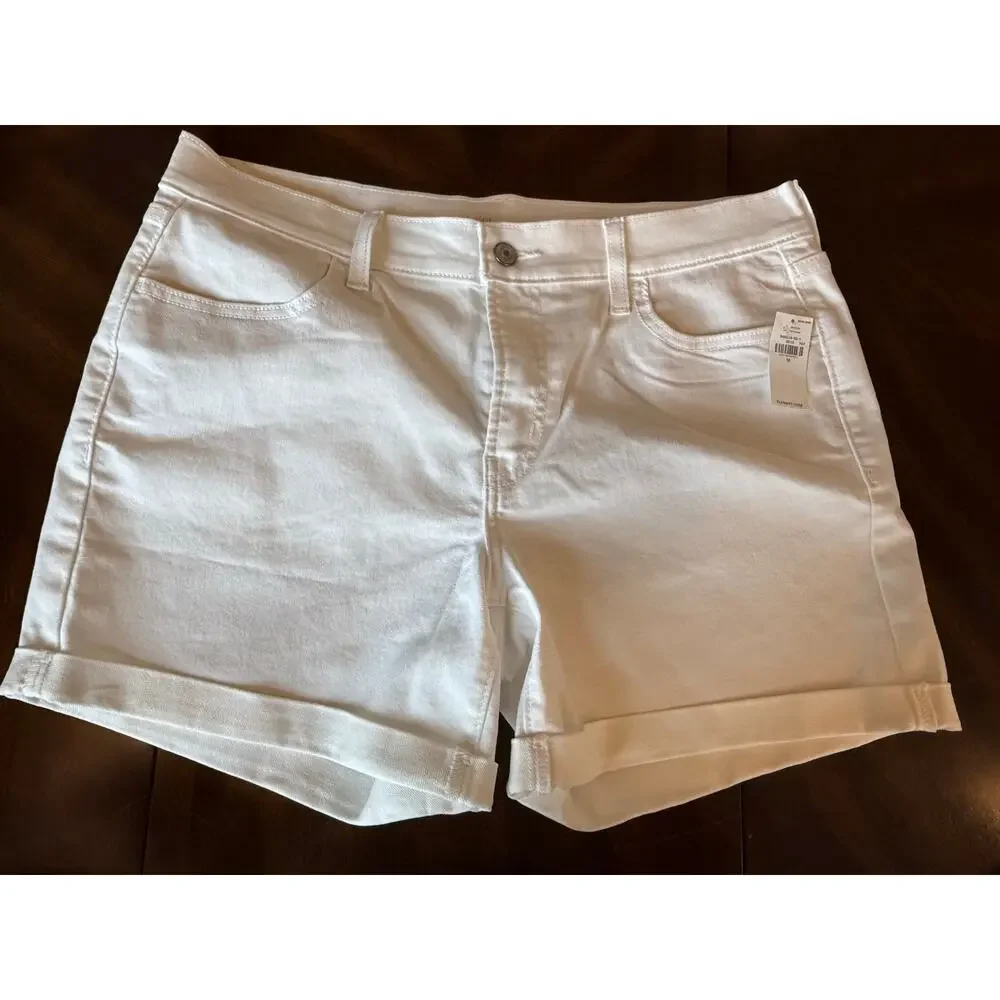 Lot of 3 Old Navy High Rise Pixie Shorts Sze 10 L White Summer Casual Travel NWT - Picture 3 of 13